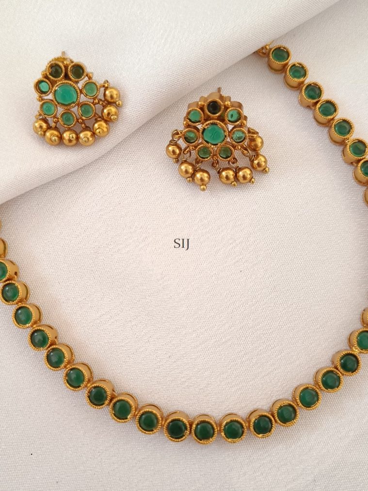 Gold Finish Green Kemp Necklace
