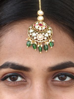 Gold Finish Kundan Stones Maang Tikka