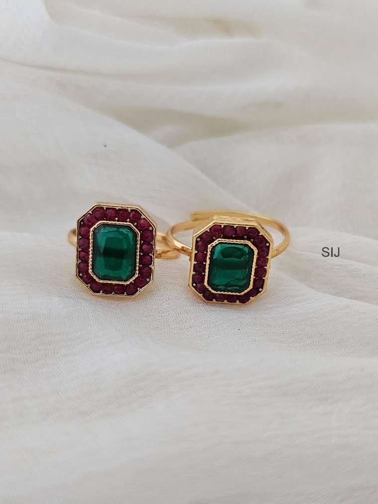 Gold Finish Ruby &Emerald StoneToe Rings