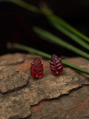 Gold plated Maroon Color Leaf Motif Necklace Set