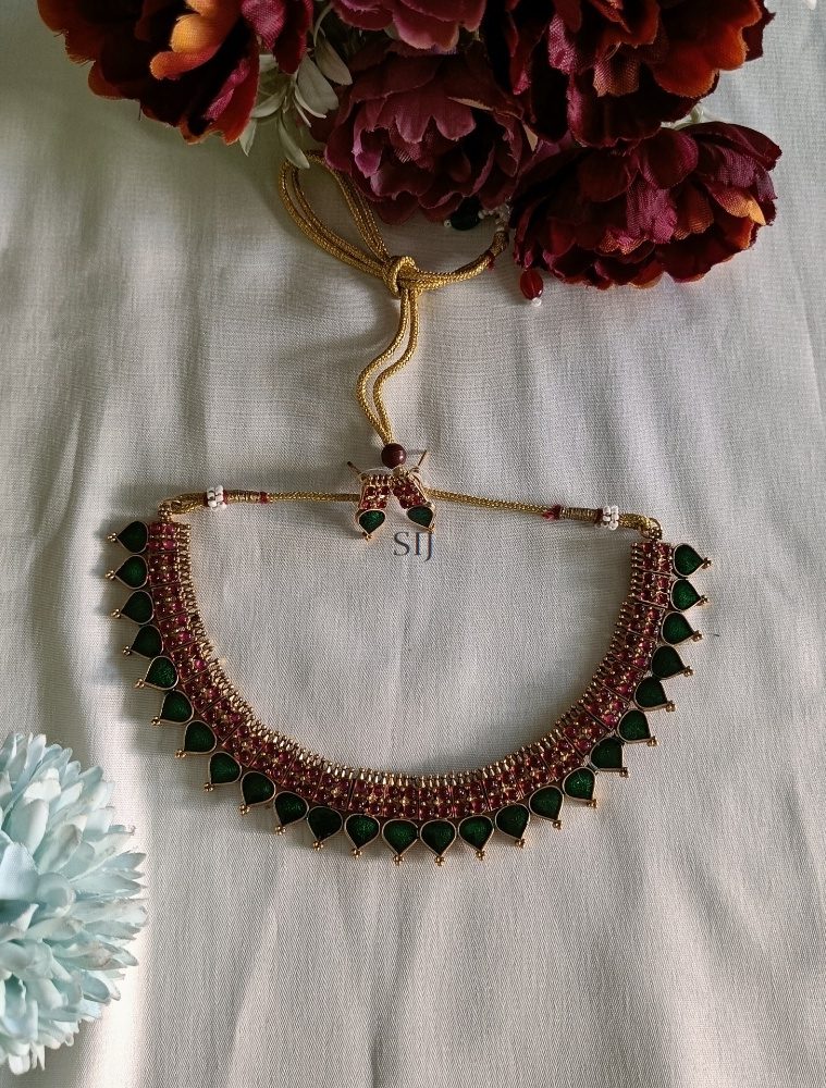 Green &Pink Stone Kerala Style Necklace Set