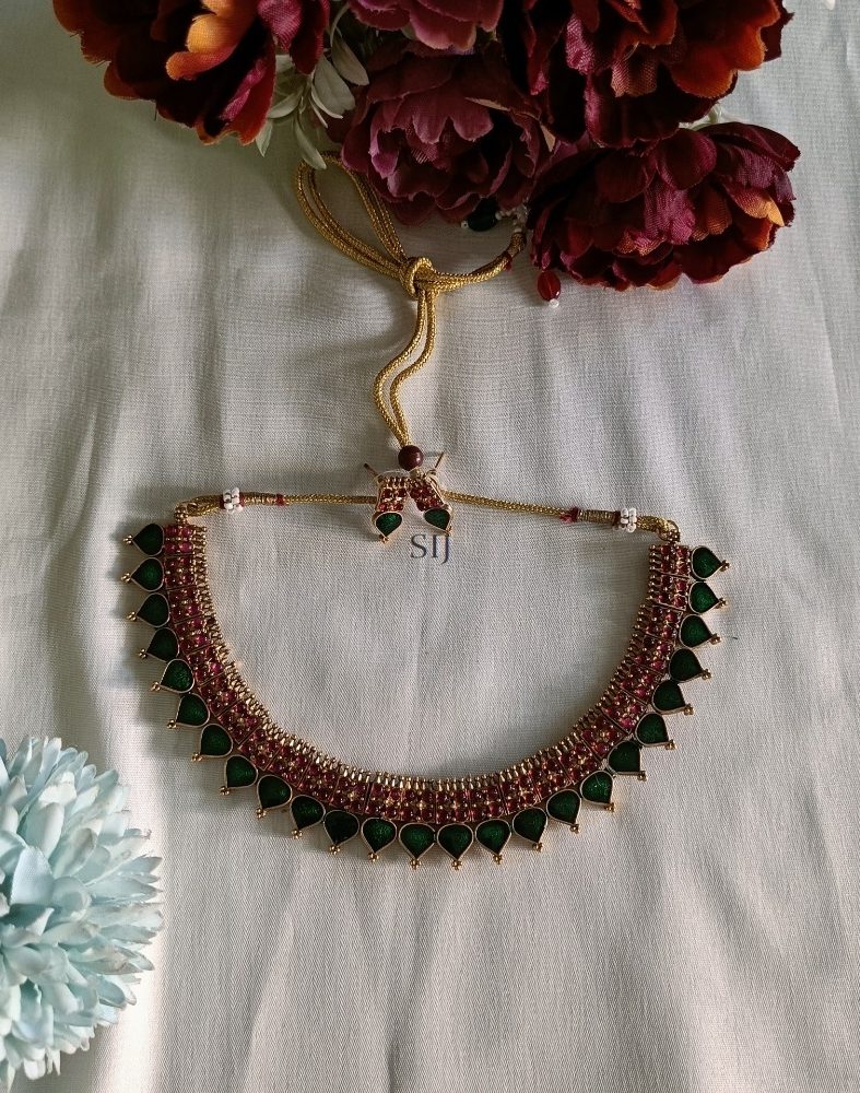 Green &Pink Stone Kerala Style Necklace Set