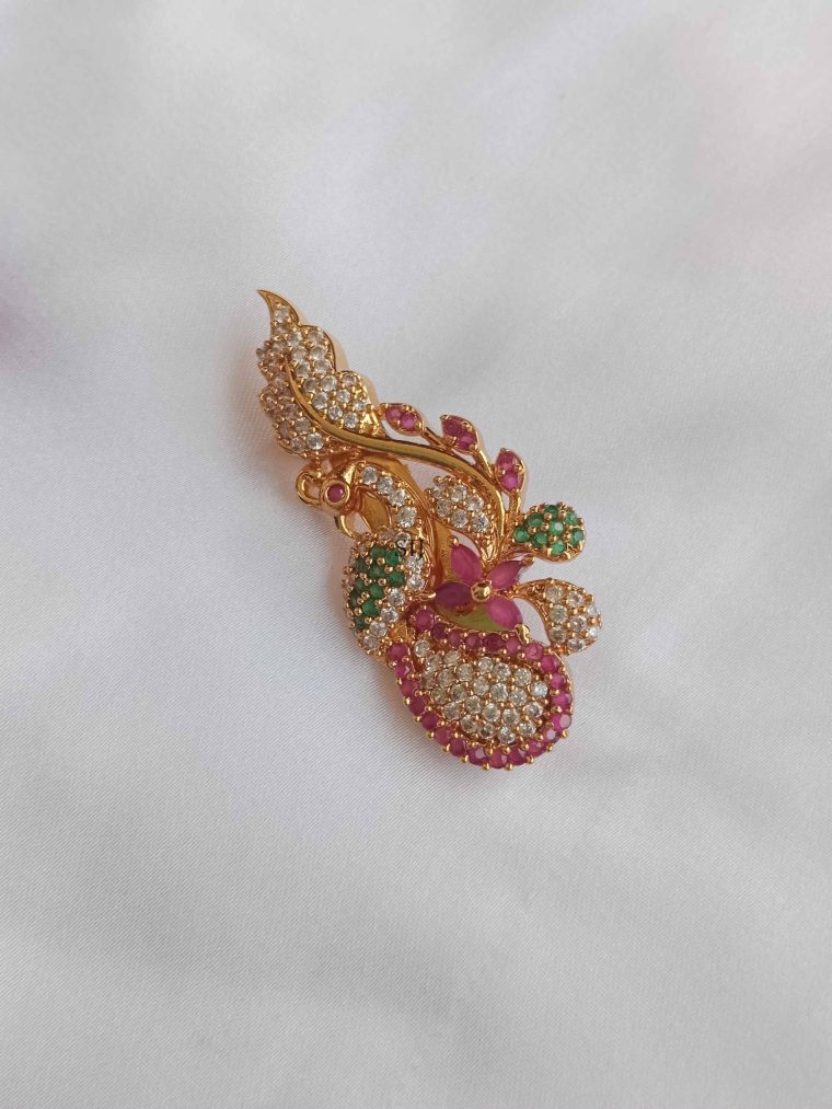 Imitation Multicolor Stones Peacock Saree Pin