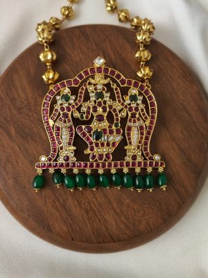 Lalitha Parameswari Kemp Pendant Chain