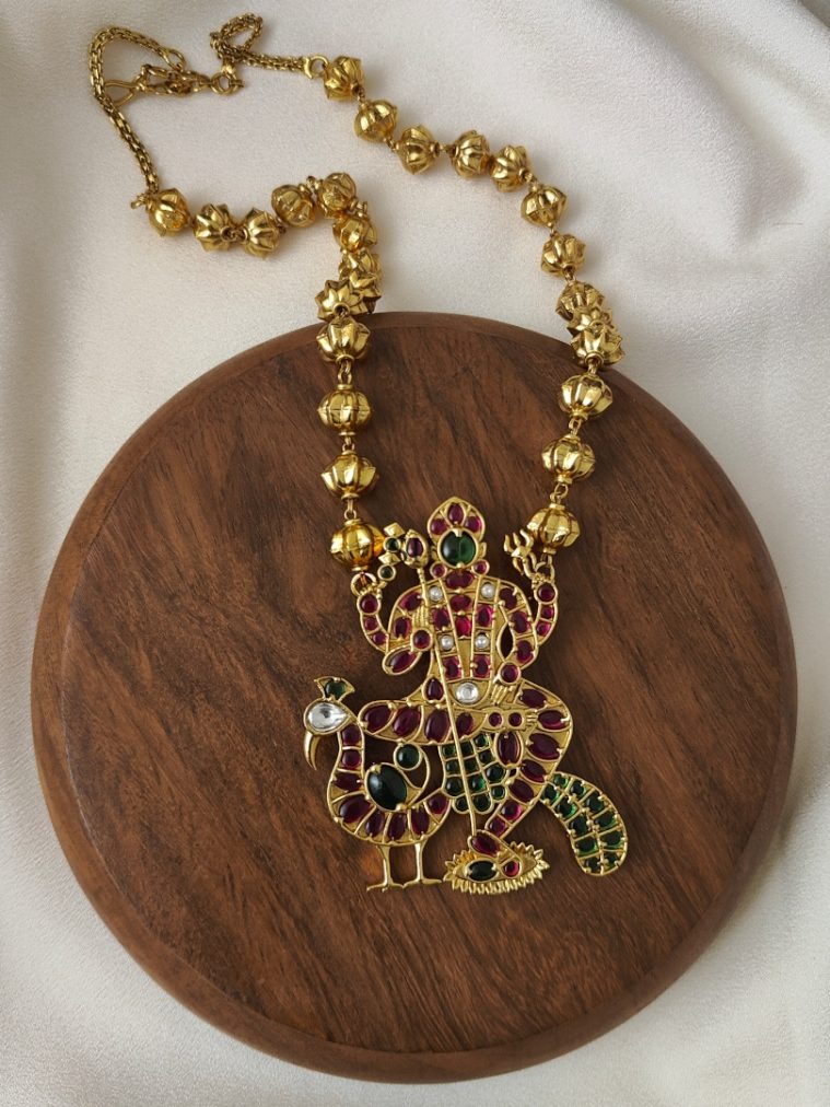 Lord Murugan Kemp Pendant Chain