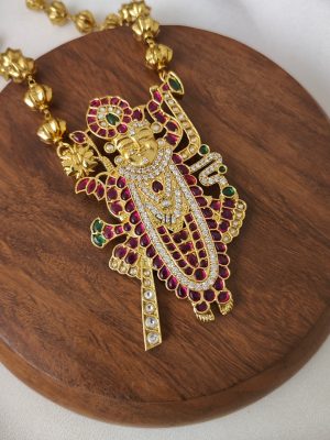 Lord Shrinathji Kemp Pendant Chain