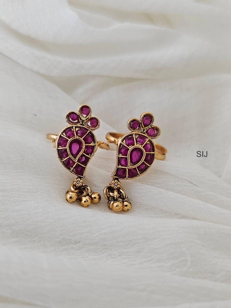 Mango Design Purple Ruby Stone Toe Rings