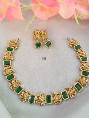 Peacock Design With Green Rectangle Set