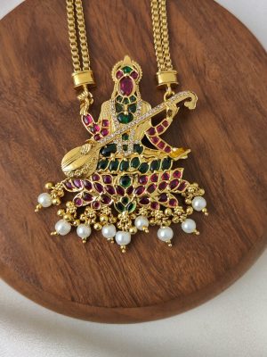 Pearl Drop Saraswathi Kemp Pendant Chain