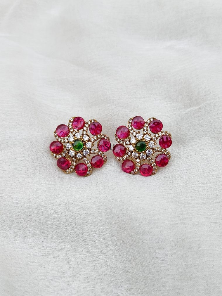 Red &Green Kemp Studded Ear Studs