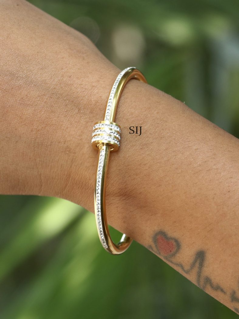 Gold Anti Tarnish Single Broad White AD Stones Bracelet