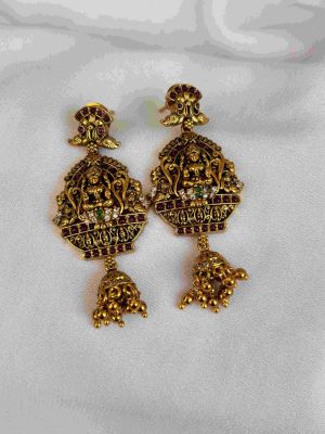 Antique Lakshmi Pendant Set with kemp Stones