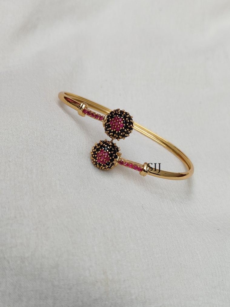 Gold Polish Black And Pink Stones Kada