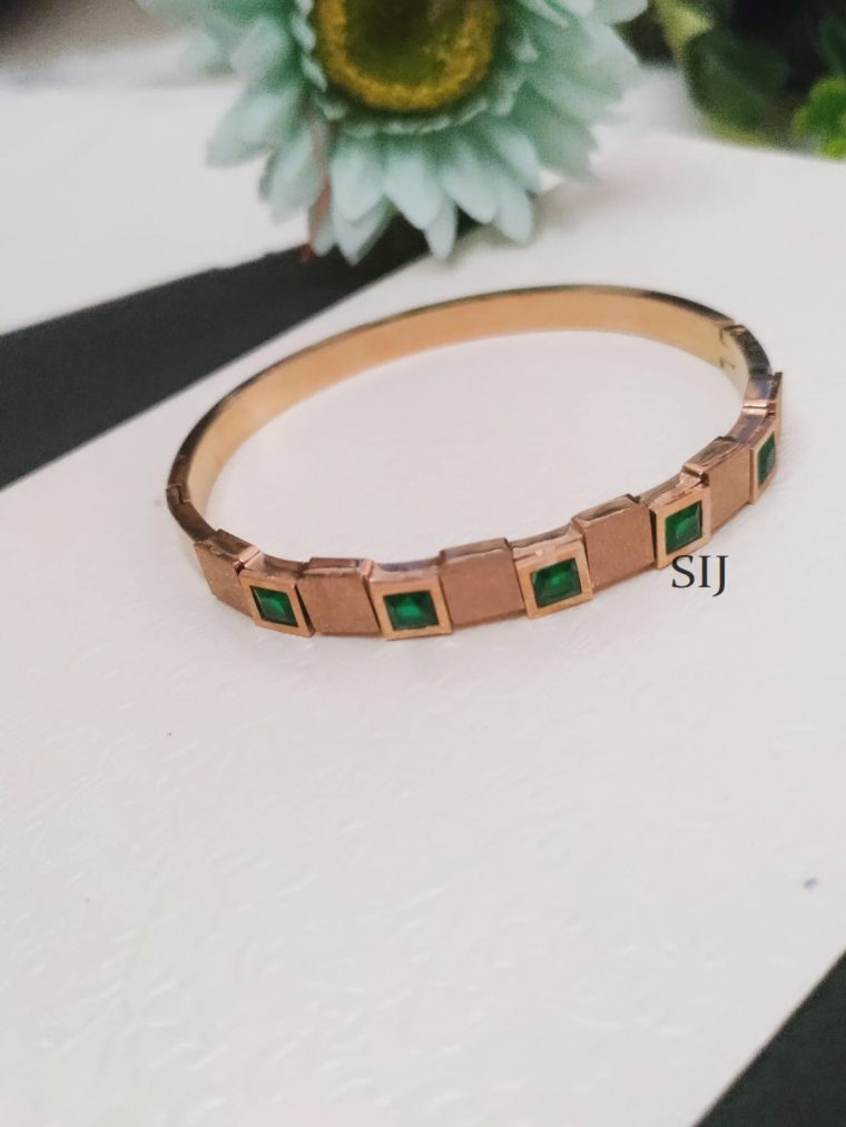 Rose Gold Emerald Stone Kada Bracelet