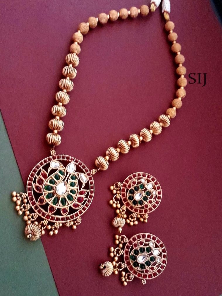 Round Kundan Pendant Ball Necklace