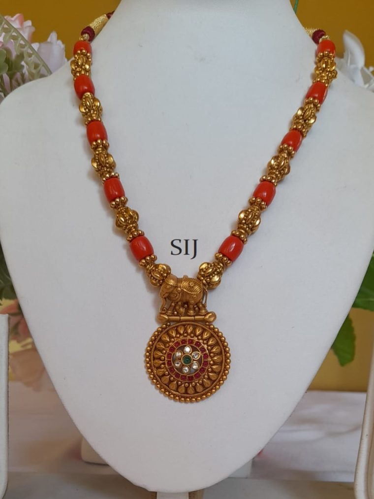 Antique Coral Gold Balls Necklace Set