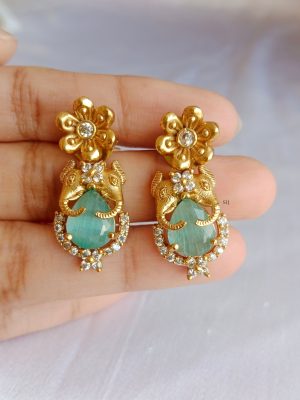 Dual elephant Aqua Green Stone Pendant Necklace Set