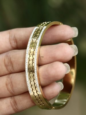 Gold Covering Tarnish Heritage Glow Bracelet