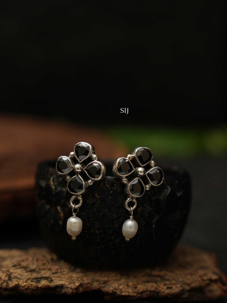 Black Stones Floral Silver Earrings