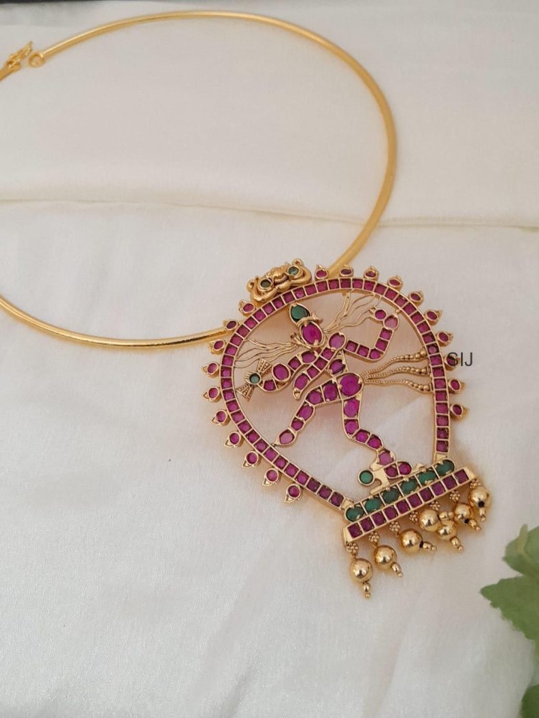 Nataraja Kemp Pendant Hasli Necklace