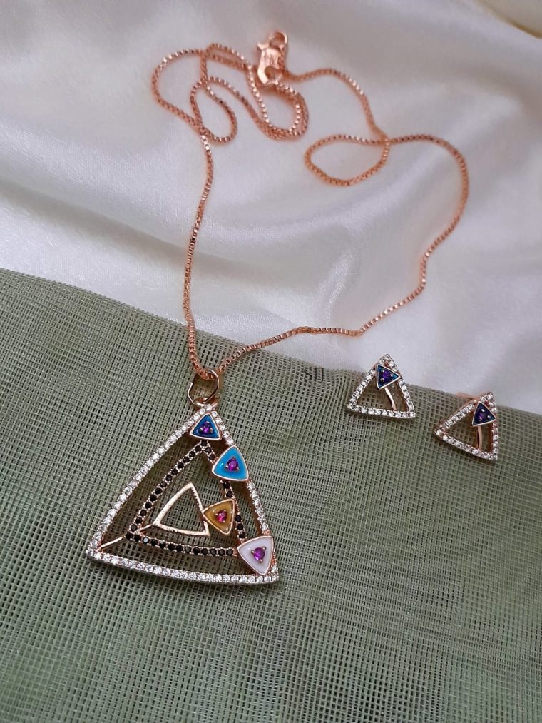 Rose Gold Polish Chain with Triangle Pendant Set