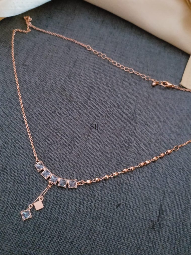 Rose Gold White Stones Chain