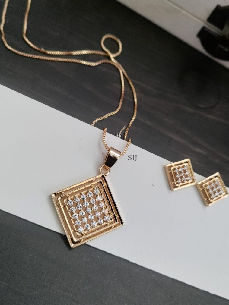 Trendy Chain with Diamond Shape Pendant Set