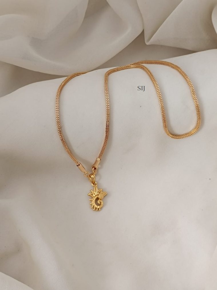 Gold Finish Floral Pendant Chain