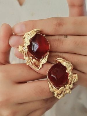 Crystal Red Stone Fashionable Ear Studs