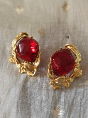 Crystal Red Stone Fashionable Ear Studs