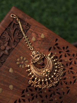 Antique Finish Chaandbaali Tikka