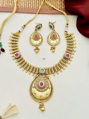 Chandan Patti Gold Plated Kundan Kemp Stone Necklace