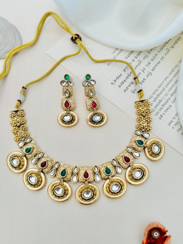 Gold Plated Kundan Antique Necklace