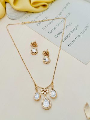 Gold Plated Polki Chain & Pendant Set