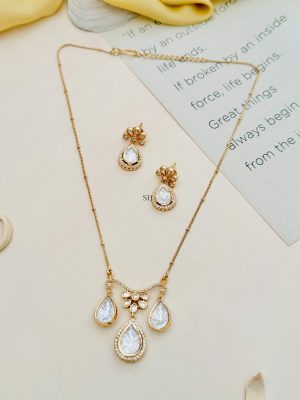 Gold Plated Polki Chain & Pendant Set