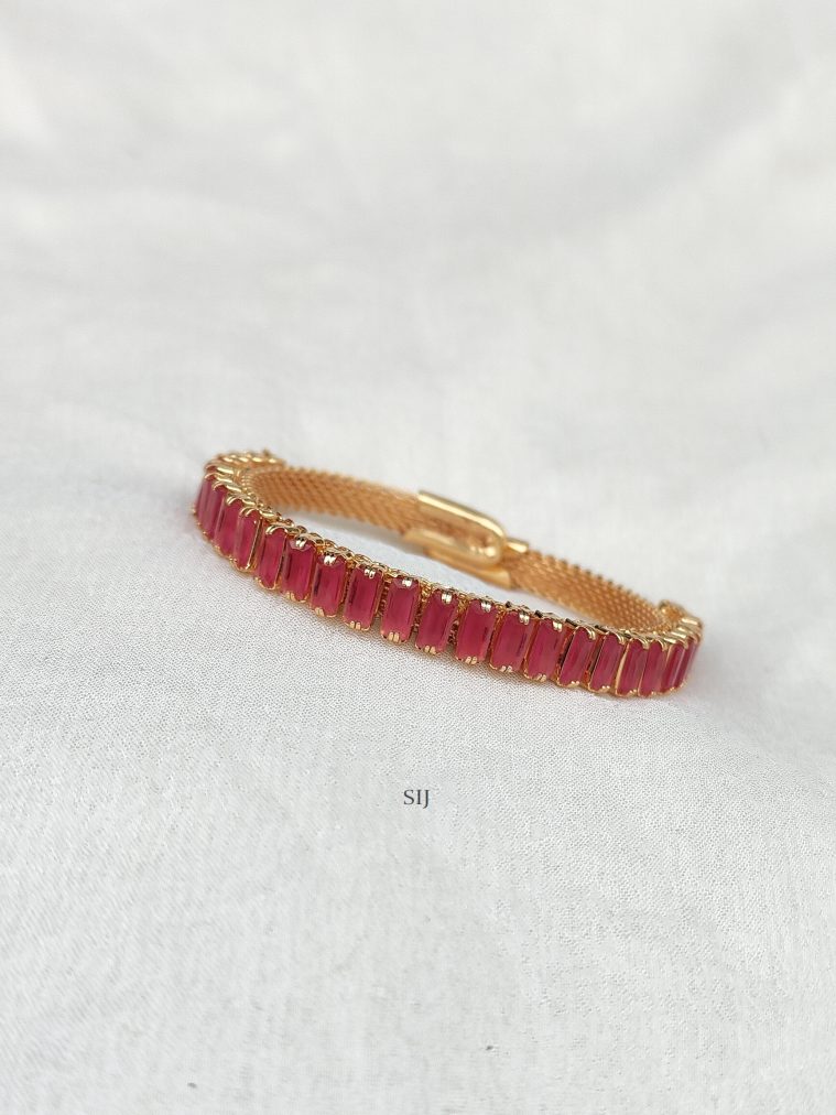 Gold Polish Pink Stones Kada