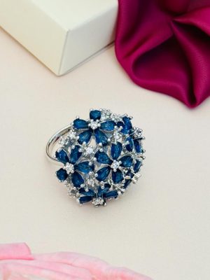 Silver Plated Blue &White Floral Design Finger Ring