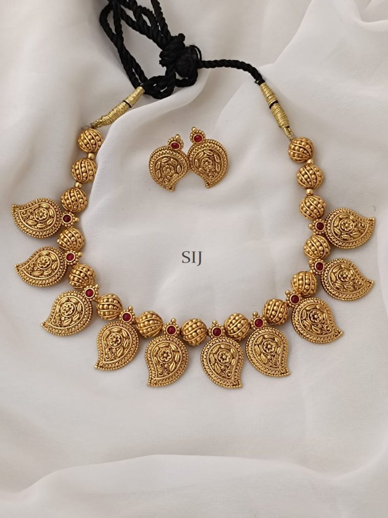 Traditional Mango Design Necklace