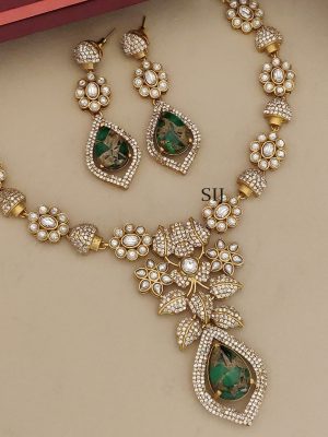 Imitation Green And White AD Stones Necklace Set