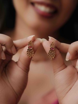 Antique Finish Leaf Design Ruby Stone Necklace Set