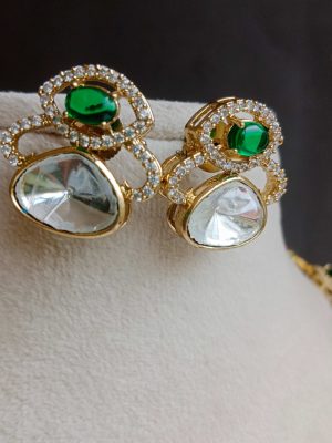 Emerald Massonite and Polki Stones Necklace Set