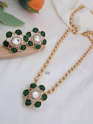 Jadau Flower Design Stone Chain Set