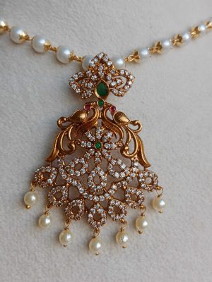 Peacock AD Pendant Pearl Chain
