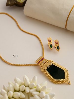 Traditional Kerala Style Green Nagapadam Pendant Chain
