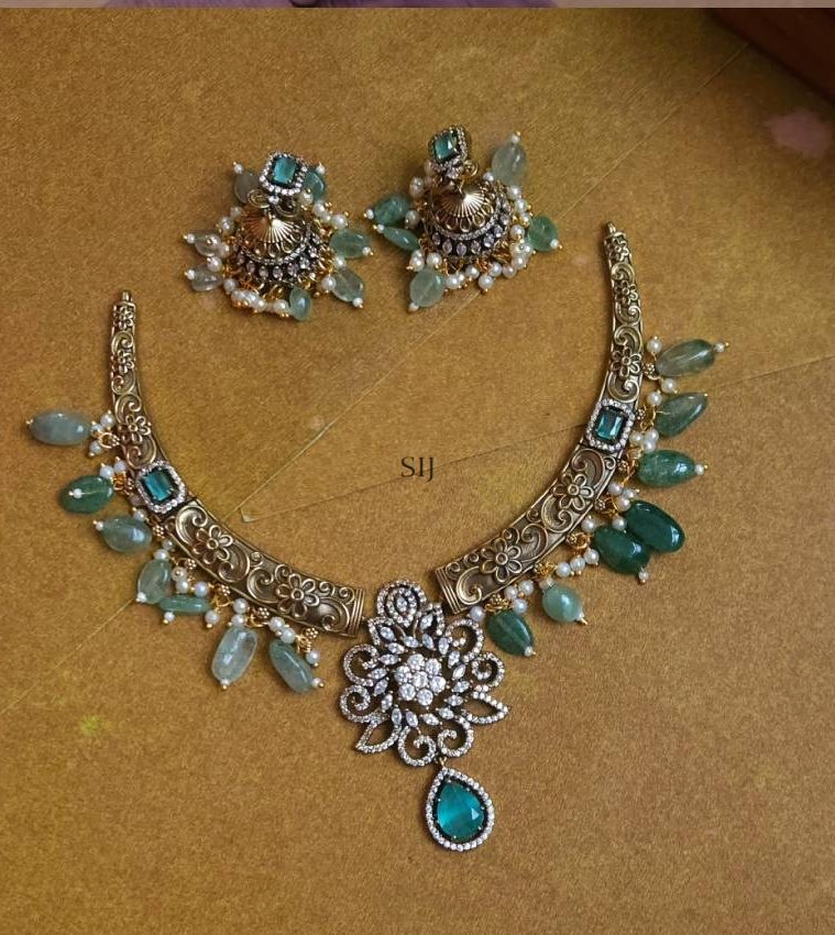 Victorian Antique Finish Hasli Necklace
