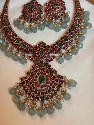 Gold Plated Kemp Stones Necklace with Peral