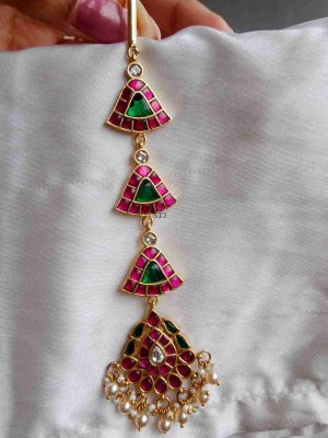 Gold Finish Jadau Kundan Maang Tikka with Pearl Hangings