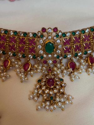 Gold Finish Emerald Pearl Bridal Choker