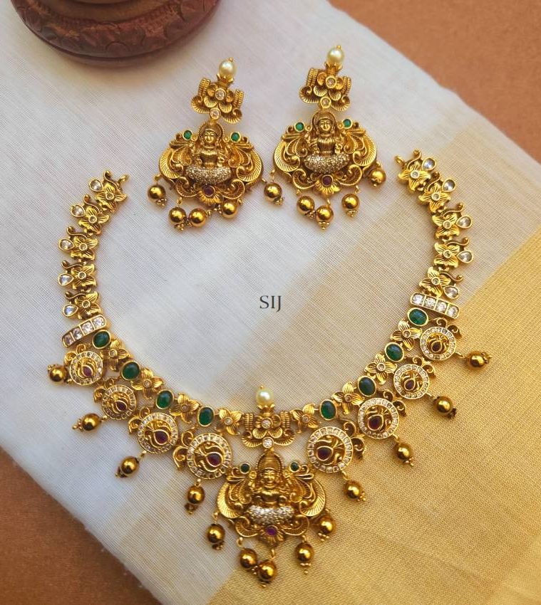 Antique Flower Design Necklace with Lakshmi Pendant