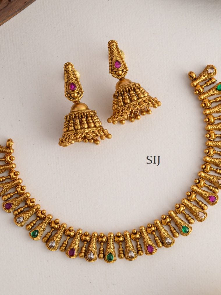 Gold Finish Kemp Stones Necklace